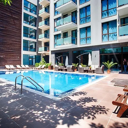 Aparthotel Sun Gate 3*