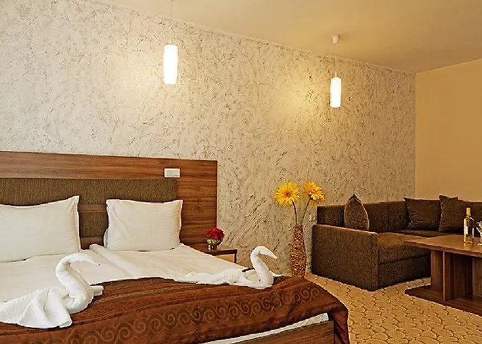 Sun Gate Sunny Beach