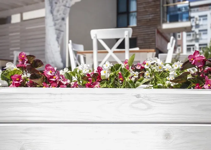 Sun Gate Sunny Beach