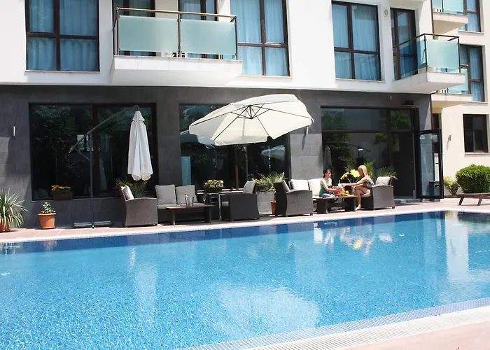 Sun Gate Apart-hotel 3*