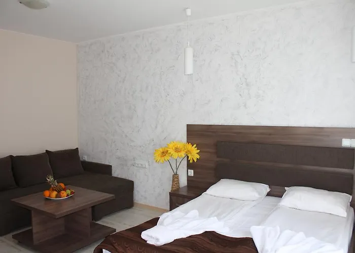 Sun Gate Apart-hotel 3*