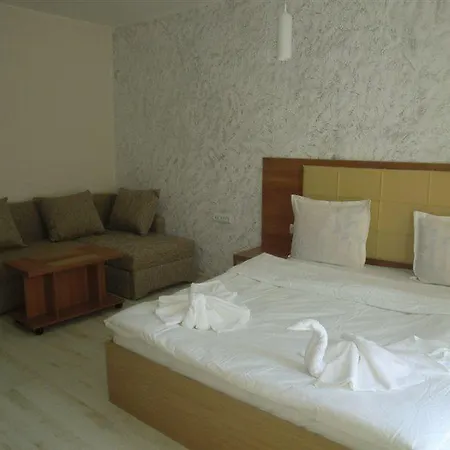 Aparthotel Sun Gate 3*